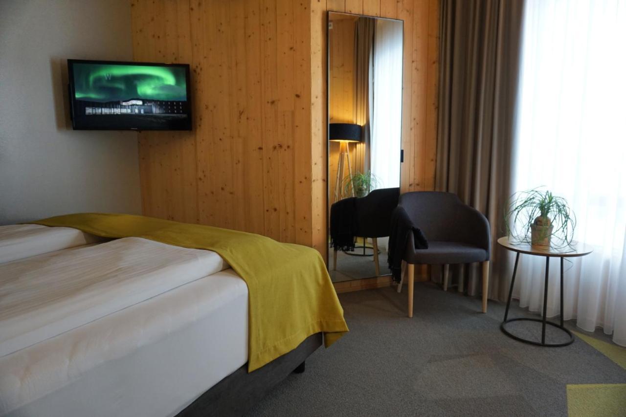 הלה Landhotel מראה חיצוני תמונה